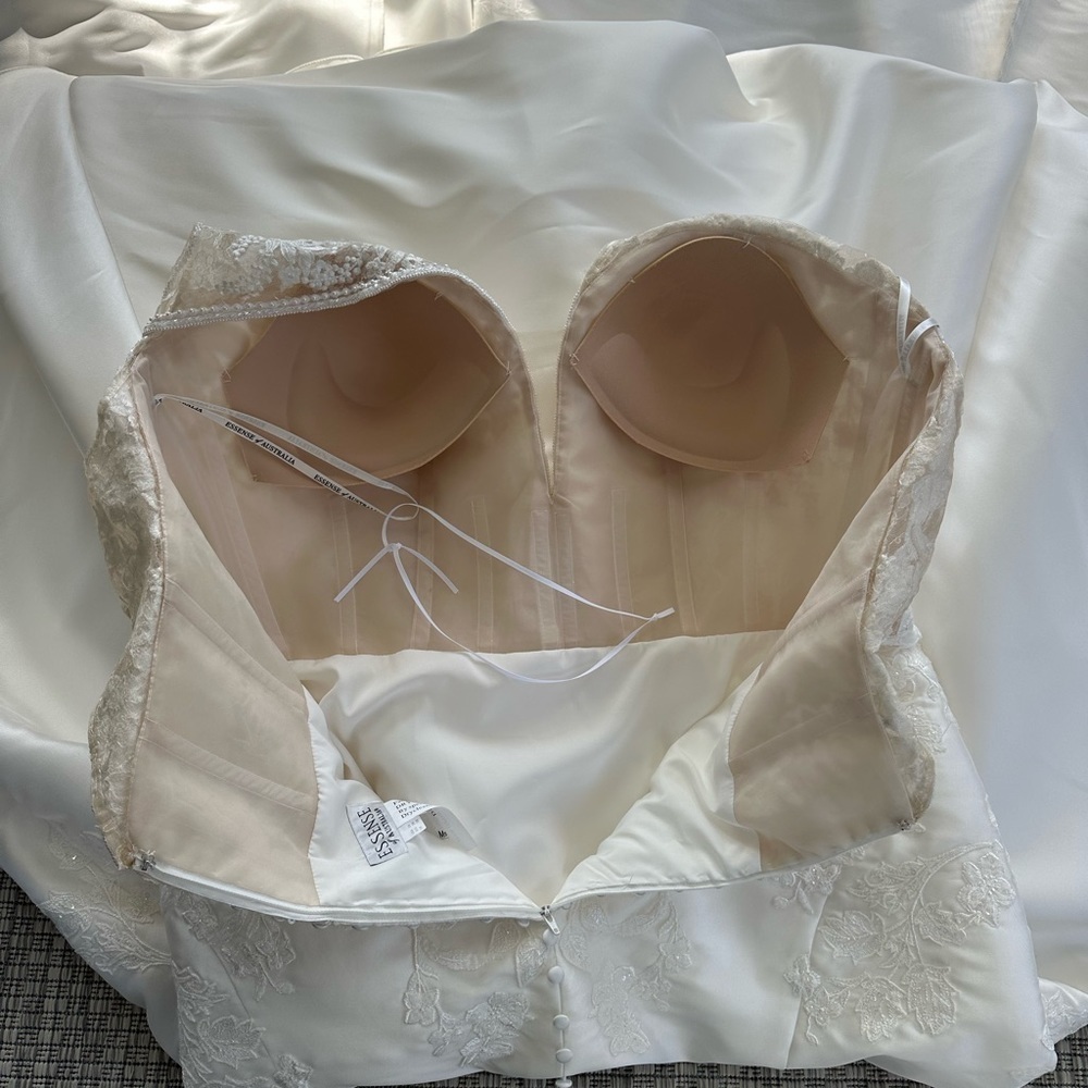 NEW Essence of Australia D2675 Mermaid Ivory Plunge Sz 24 - Picture 9 of 17